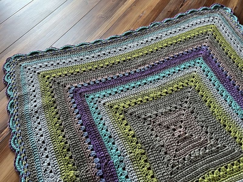 6-Day Great Granny Blanket free crochet pattern by Beth McKee Elliott