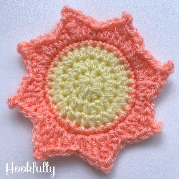 Sun Applique free crochet pattern by Hookfully