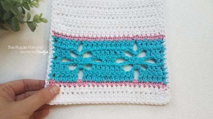 Floral Hand Towel free crochet pattern by Carolyn Calderon