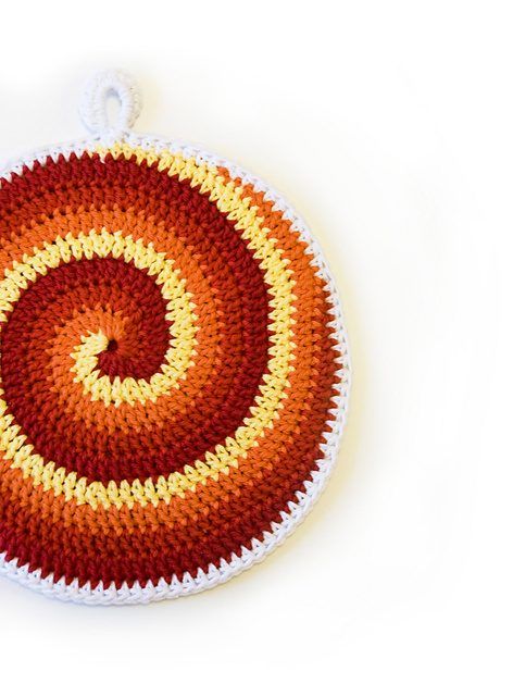 Stir Me Up Potholders free crochet pattern by MintyFresh