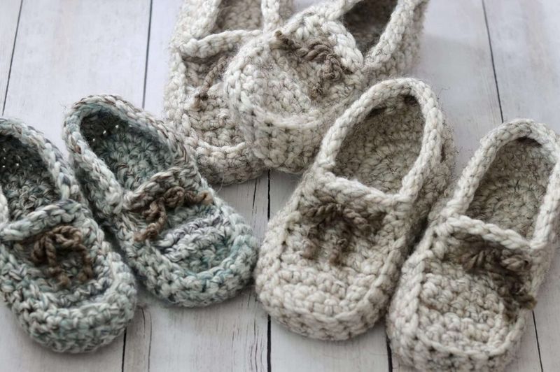 Fireside Slippers free crochet pattern by Sarah