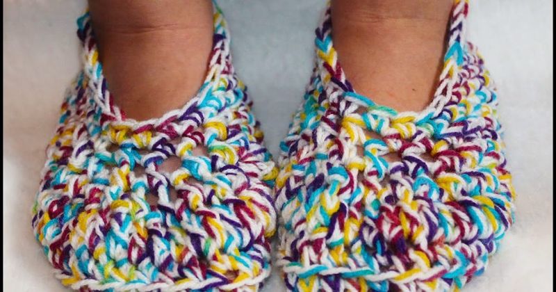 Stashbuster Slippers free crochet pattern by Mamma That Makes