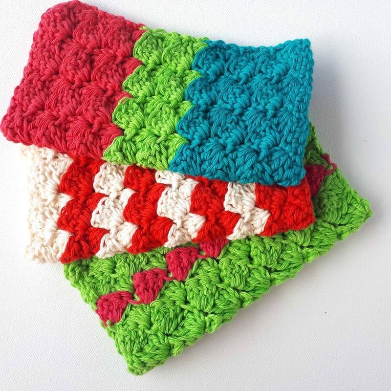 Cheery Crochet Dish Cloths free crochet pattern by Carmen