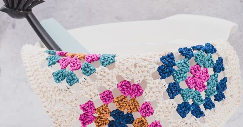 Granny Square Dishcloth free crochet pattern by Janne Kleivset
