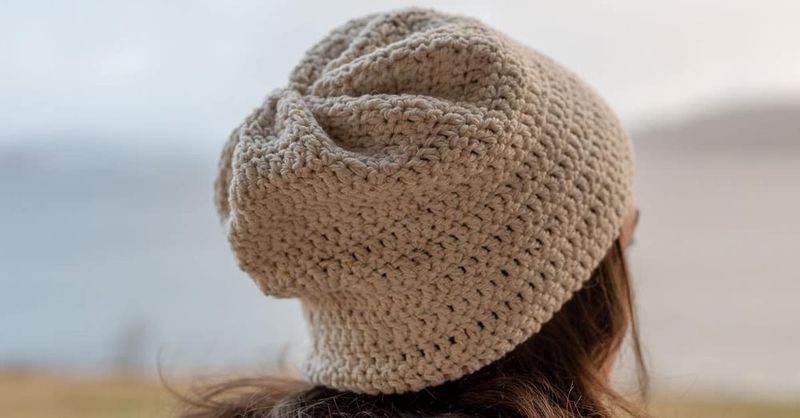Beginner Crochet Hat free crochet pattern by Janne Kleivset