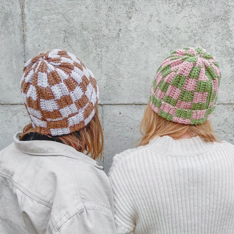 Simple Crochet Ribbed Checker Beanie free crochet pattern by Heather