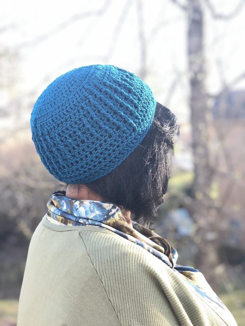 Diamonds Hat free crochet pattern by Courtney