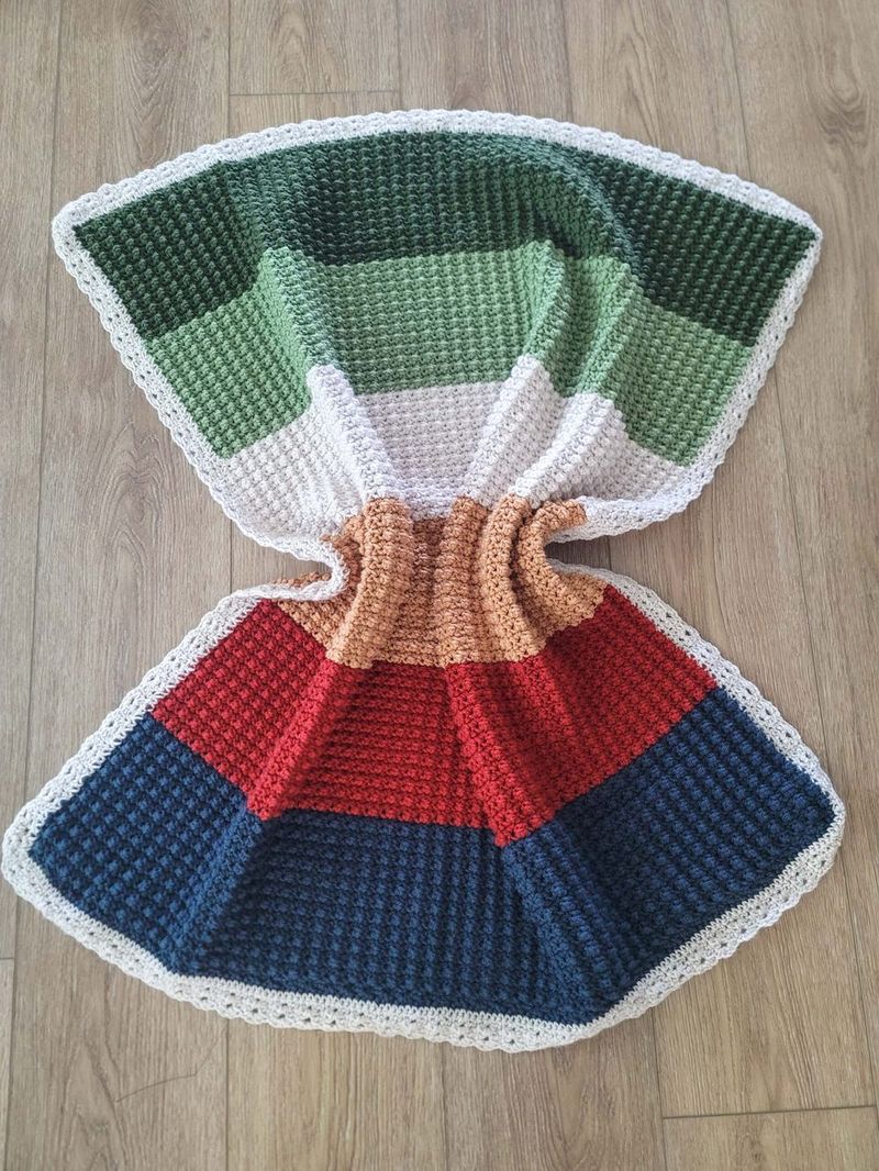 Boston Blanket free crochet pattern by Michelle Ferguson