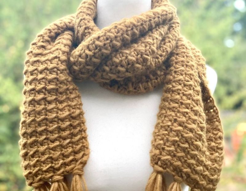 Glenayr Scarf free crochet pattern by Ashley Edmonds